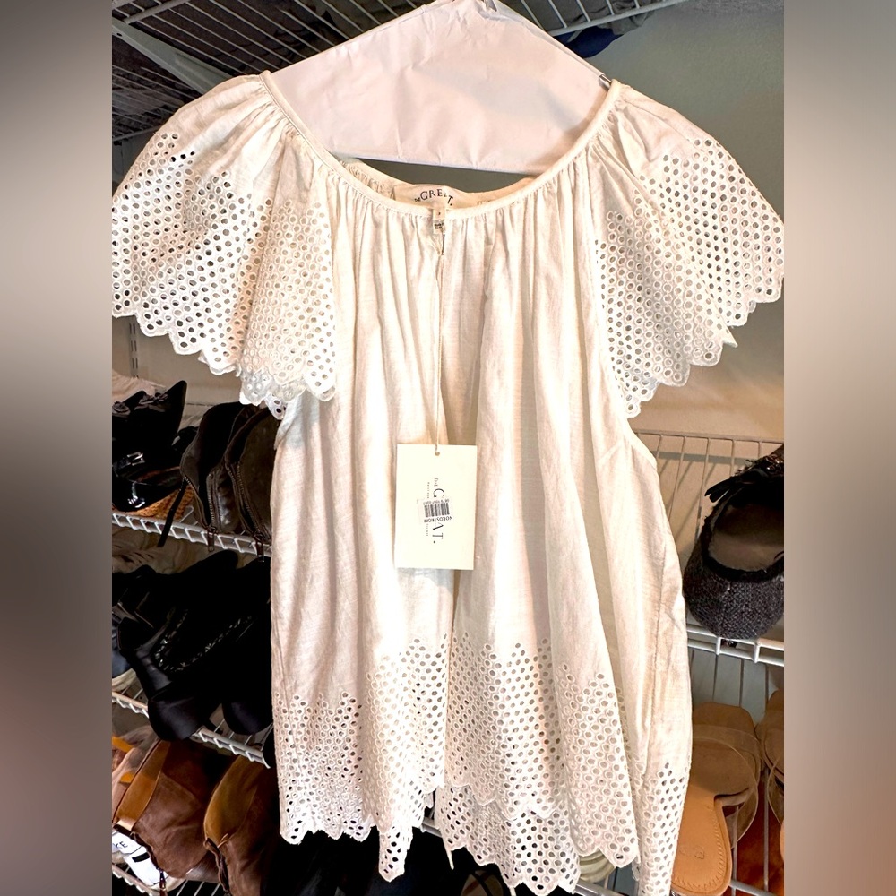 The Great white top